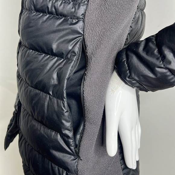 Quince Sz S Lightweight Down Packable Long Puffer Jacket Black with Hood - Picture 6 of 12